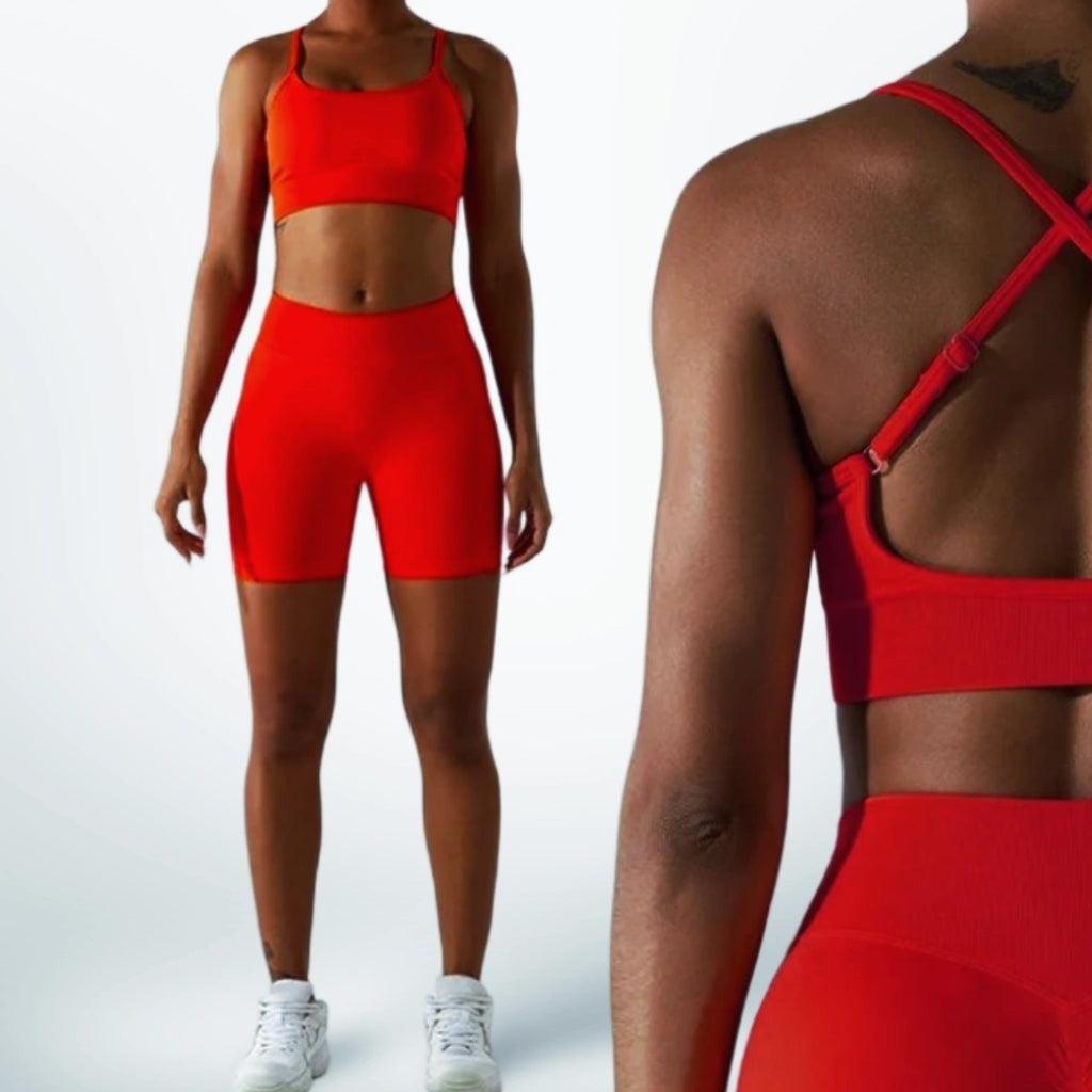 AMANI Contour shorts  (chilli red)