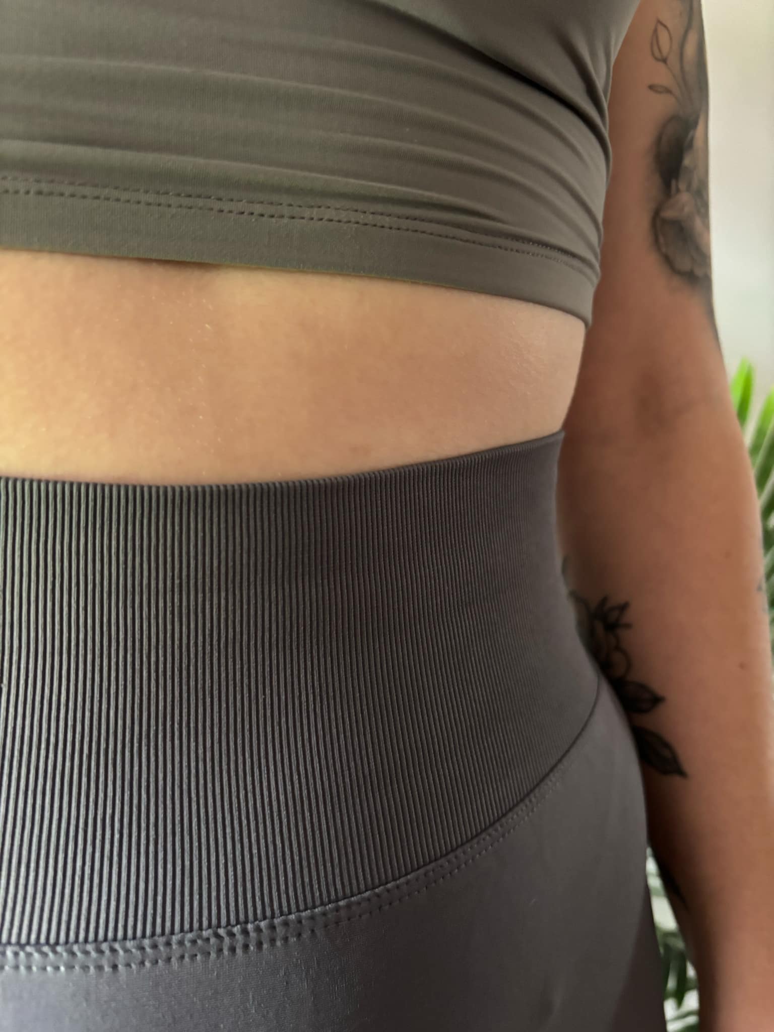EMPIRE SCULPT legging (CHARCOAL)