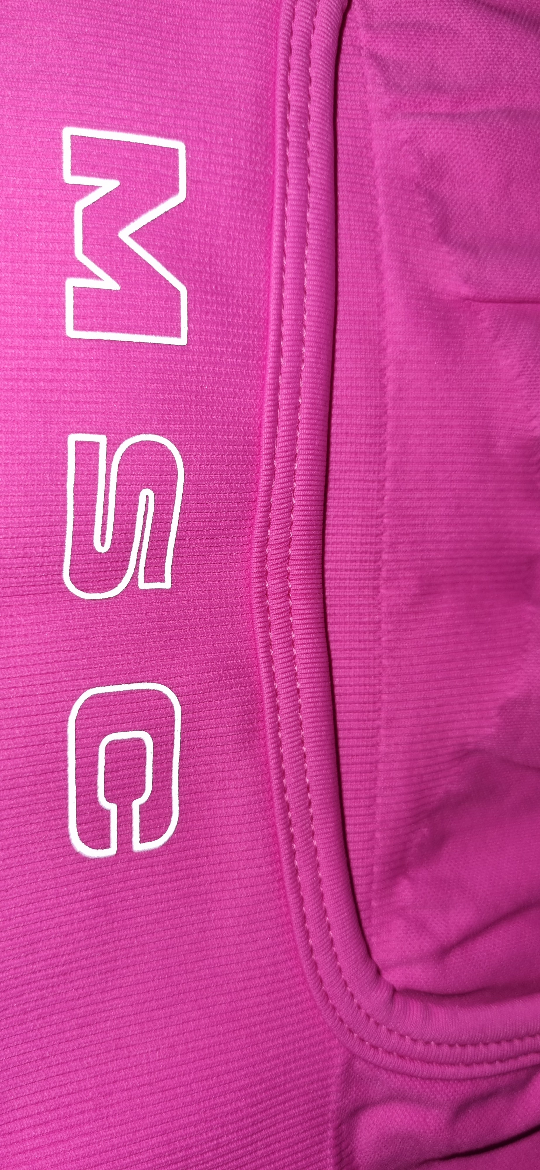 Amani crop (Hot pink)
